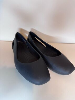 Crocs Sloane Flats, like new